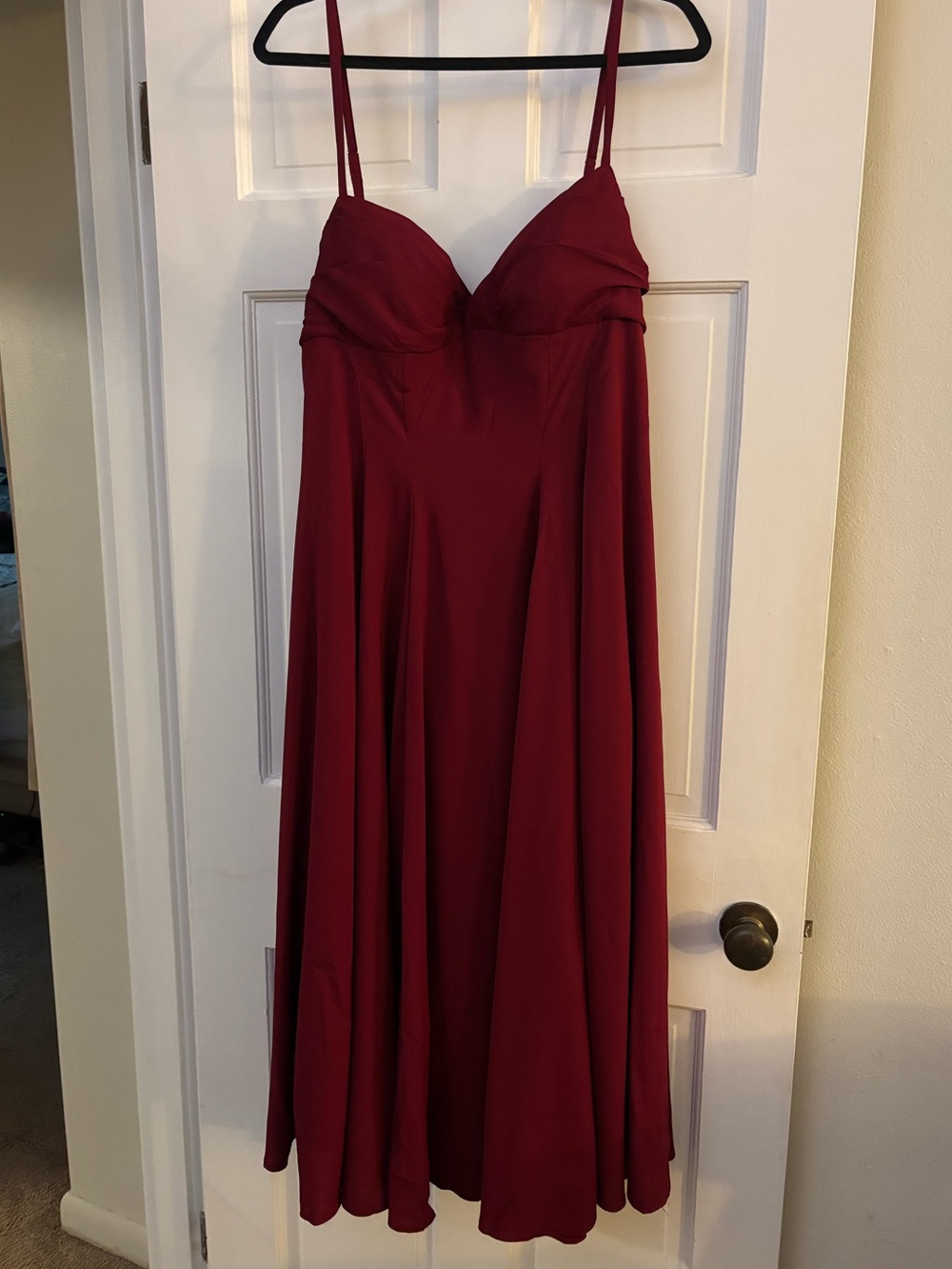 White House Black Market Burgundy Spaghetti-Strap Maxi Dress
Size 16